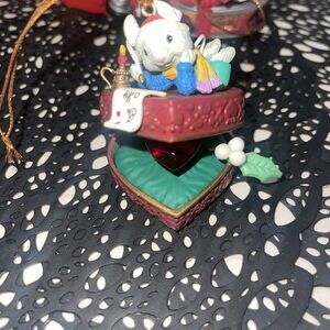 RARE 1997 LUSTRE FAME ~MOUSE  WRITING A NOTE HEART RING BOX CHRISTMAS ORNAMENT